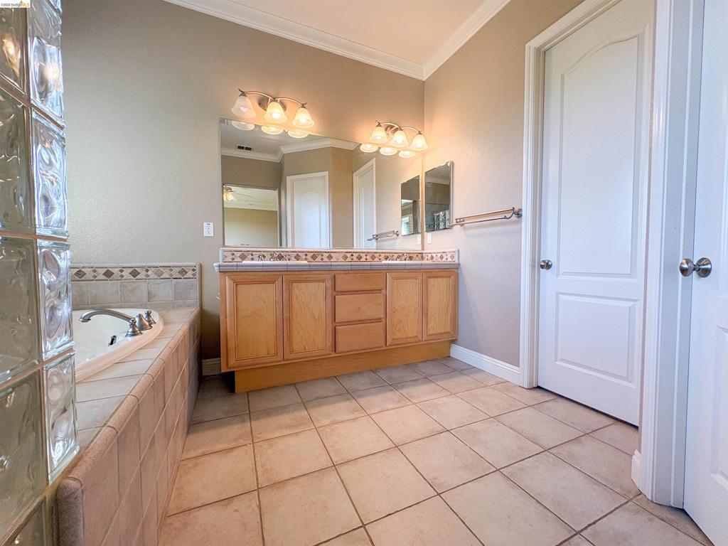 2497 Winged Foot Road, Brentwood (CC), CA 94513