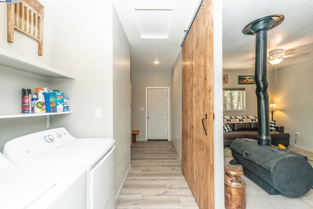 1371 Eagle Creek Loop Rd, Coffee, CA 96091