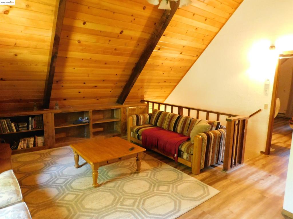 20704 Point View, Groveland, CA 95321-9588