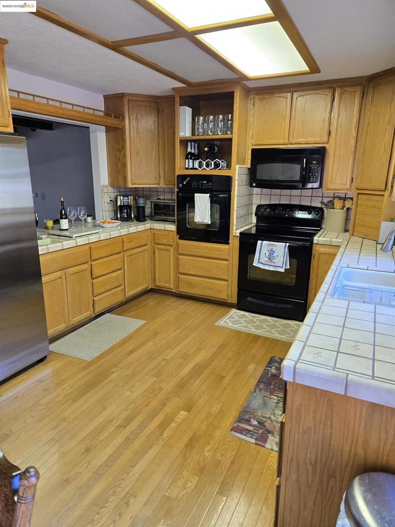 20704 Point View, Groveland, CA 95321-9588