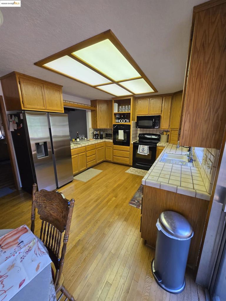20704 Point View, Groveland, CA 95321-9588