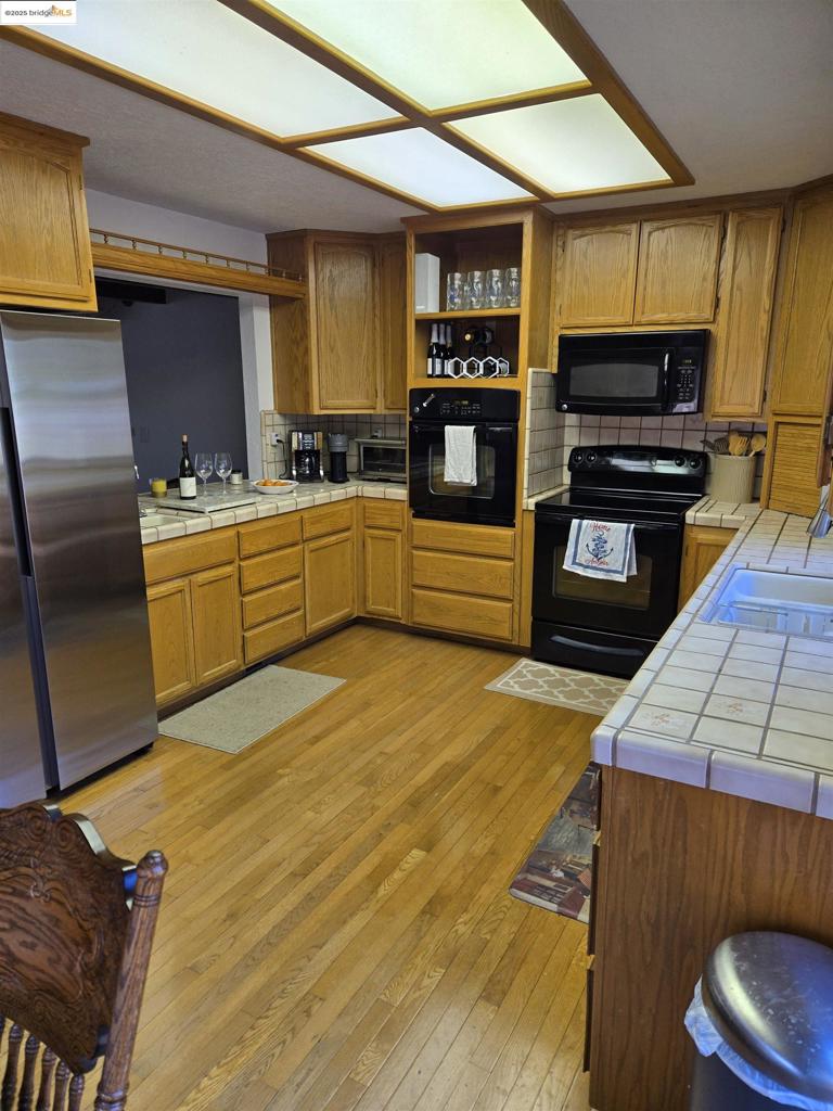 20704 Point View, Groveland, CA 95321-9588
