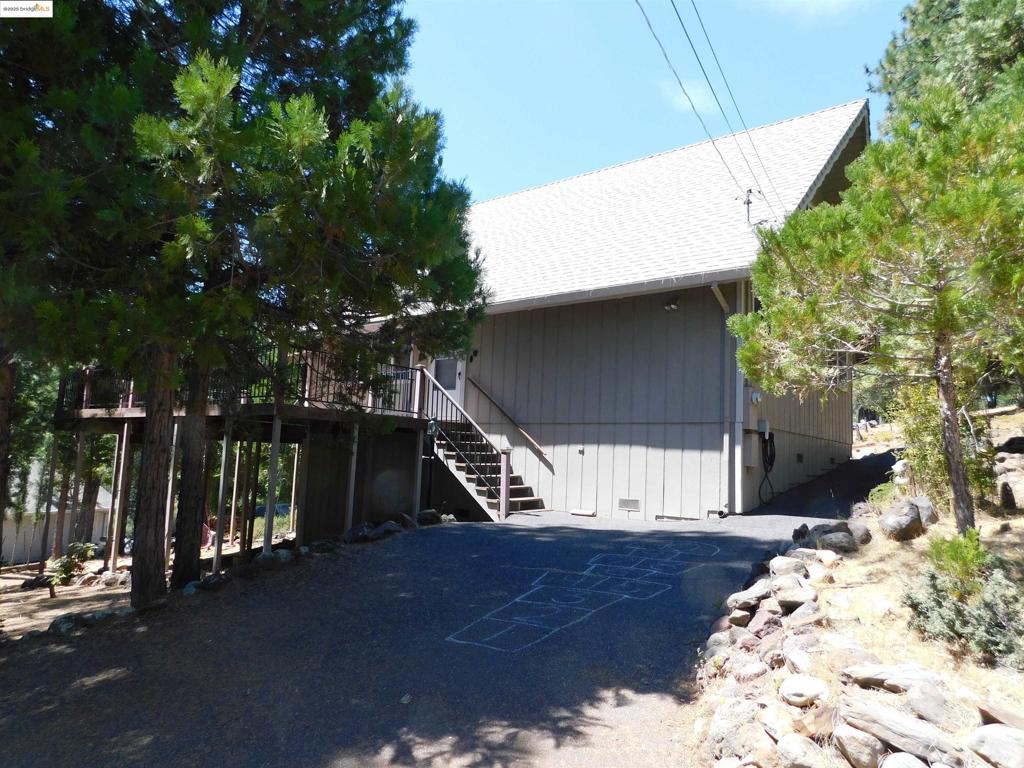 20704 Point View, Groveland, CA 95321-9588