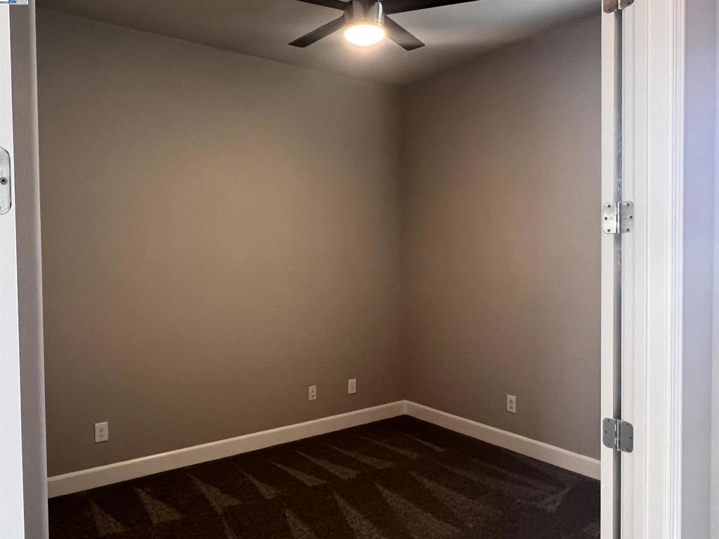 1110 Clearwater Creek Blvd, Manteca, CA 95336