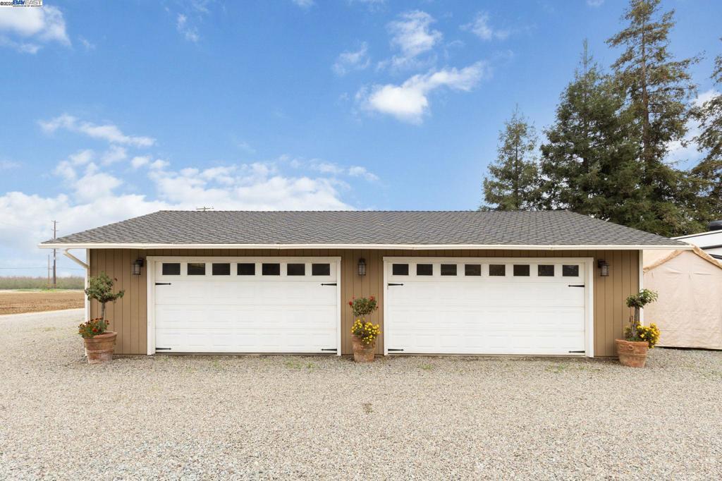 4719 Faith Home Rd, Ceres, CA 95307