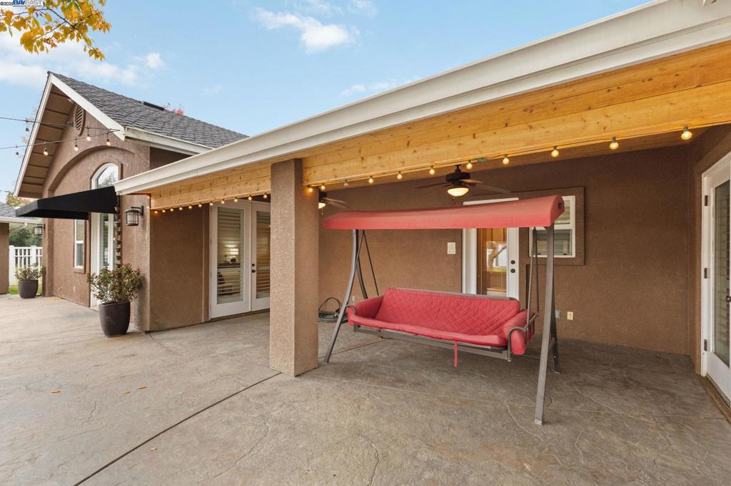 4719 Faith Home Rd, Ceres, CA 95307