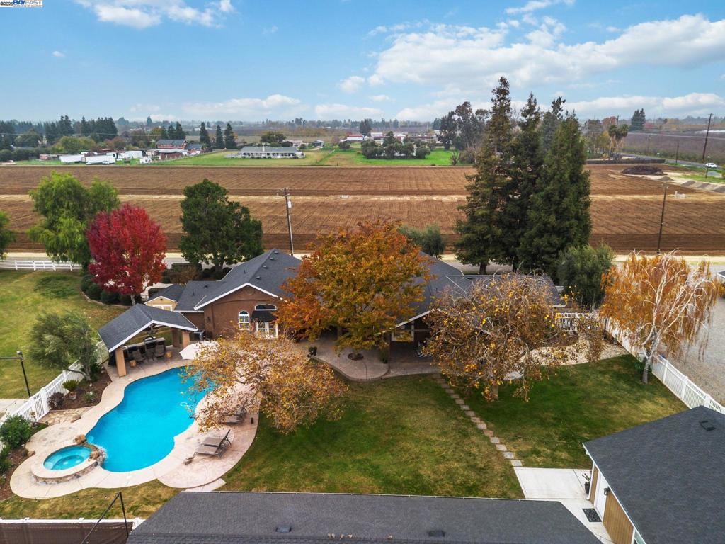 4719 Faith Home Rd, Ceres, CA 95307