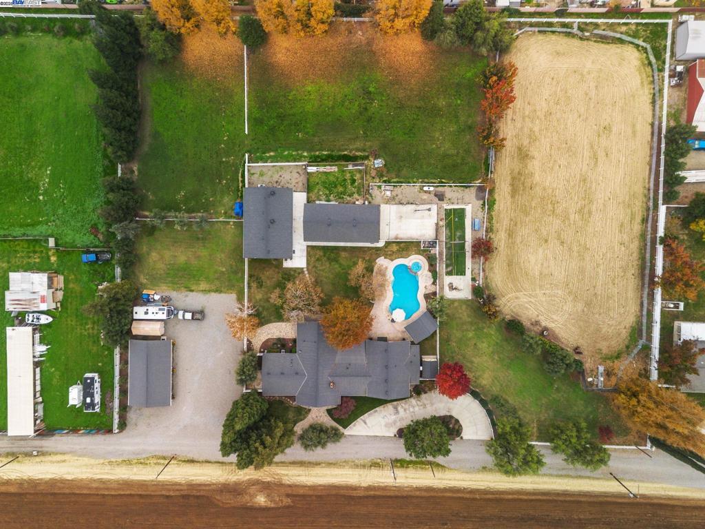 4719 Faith Home Rd, Ceres, CA 95307