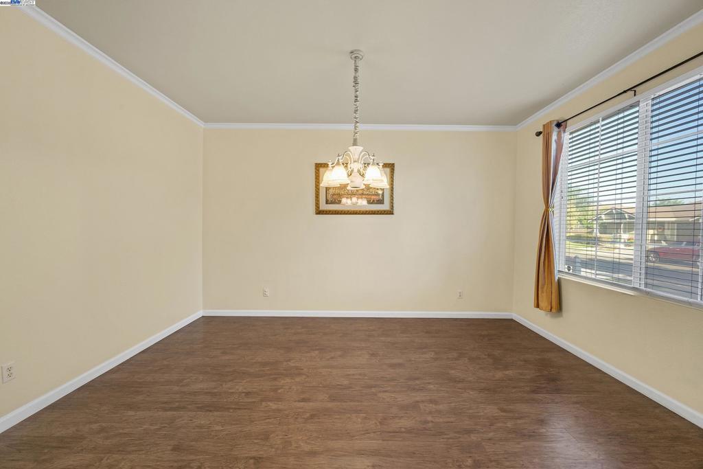 1419 Nubian St, Patterson, CA 95363