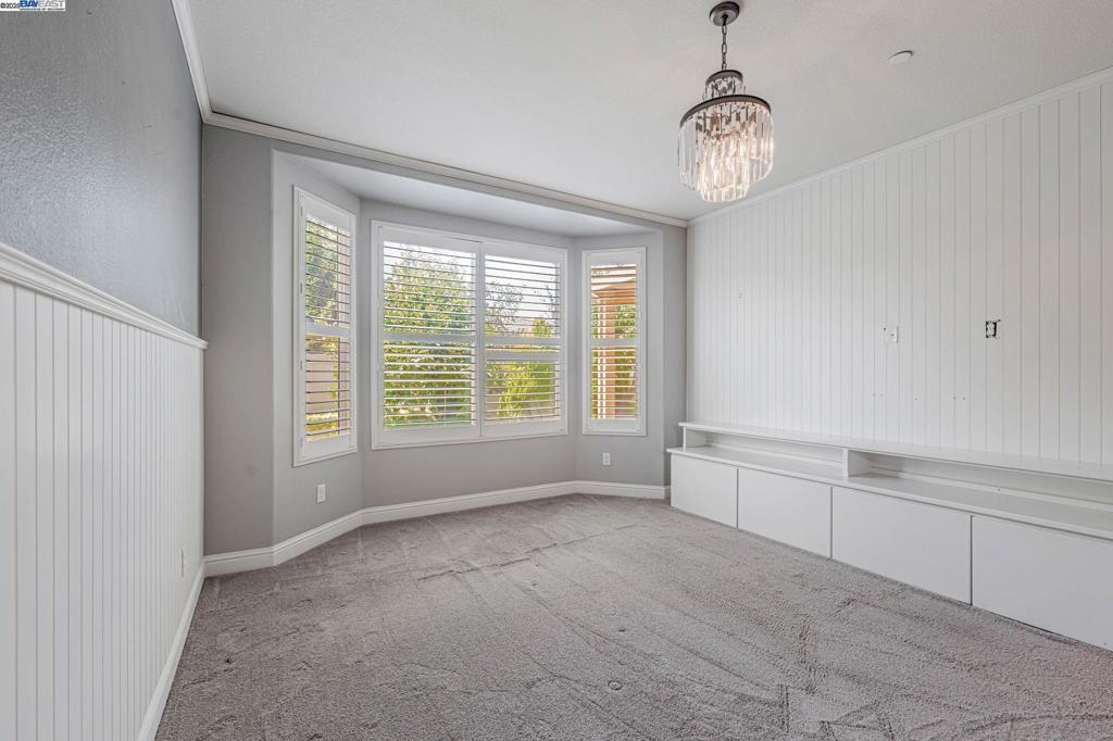 2491 Redbud Way, Manteca, CA 95336