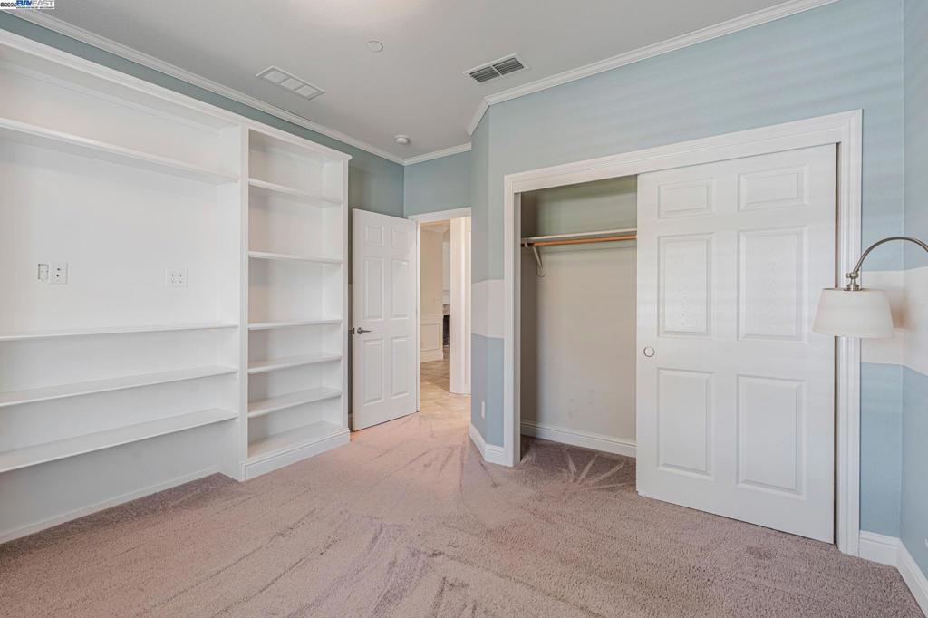 2491 Redbud Way, Manteca, CA 95336