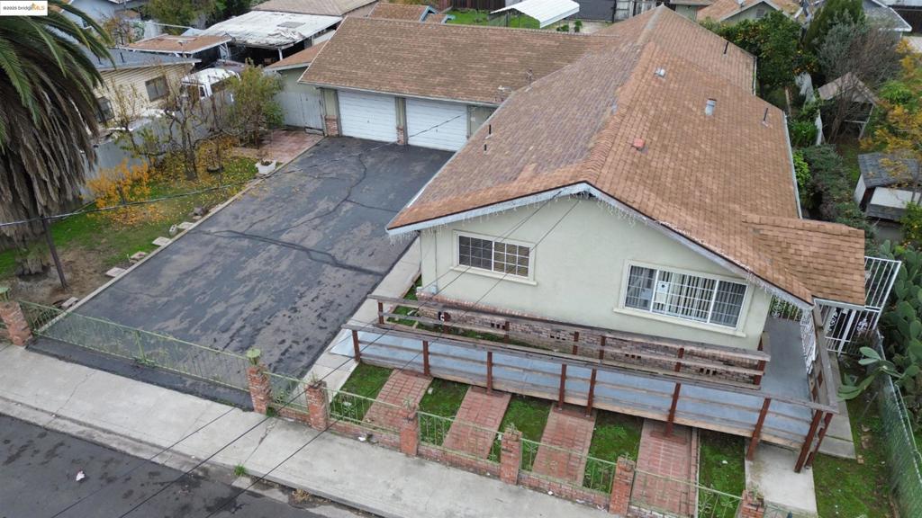 123 S Washington Ave, Manteca, CA 95336