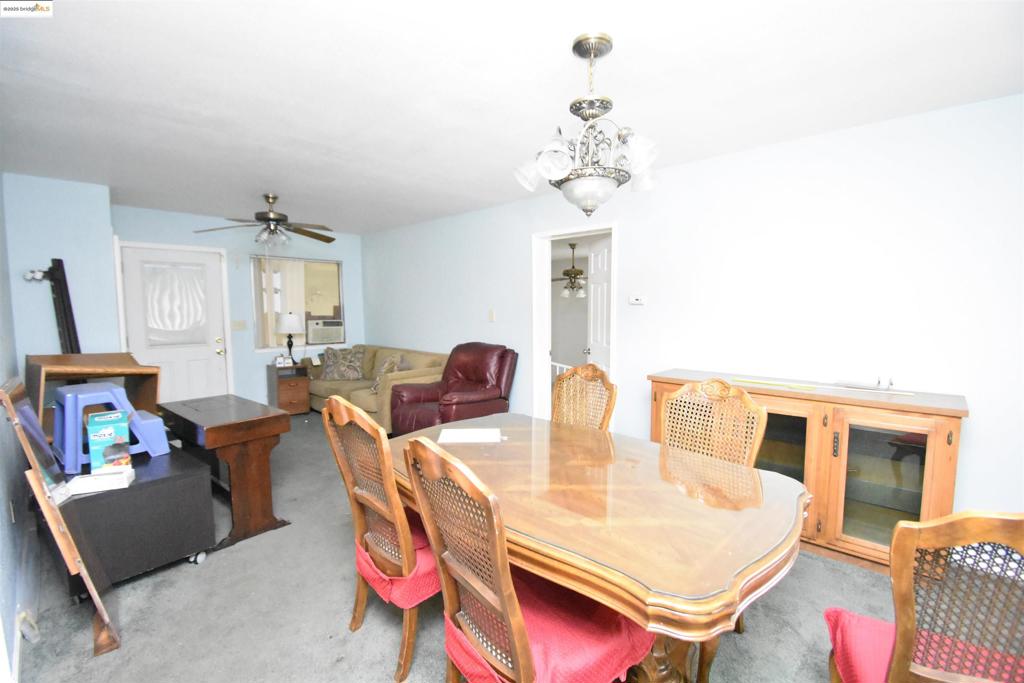 123 S Washington Ave, Manteca, CA 95336