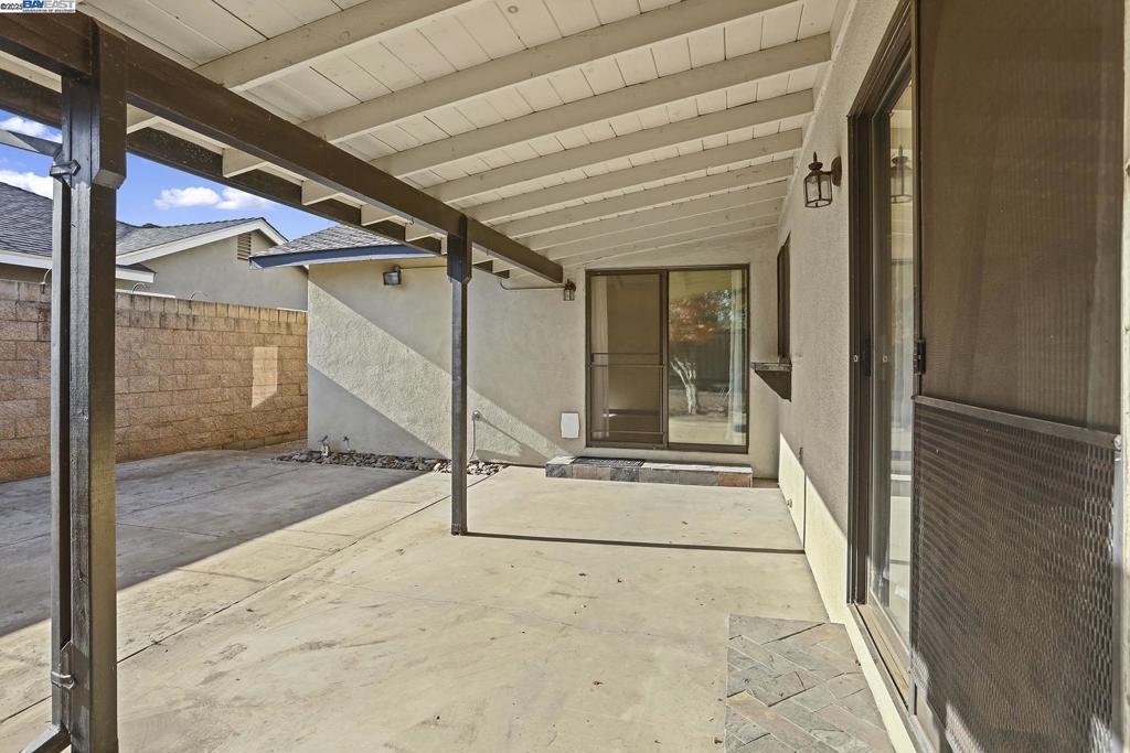 1312 Wylmawood Ln, Modesto, CA 95355