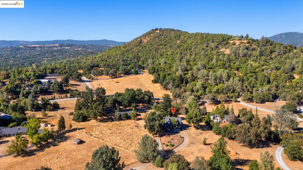 18035 Woodham Carne Rd, Sonora, CA 95370