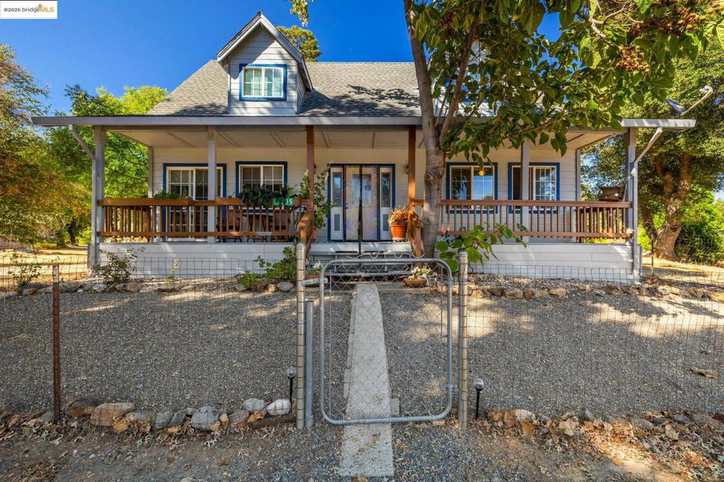 18035 Woodham Carne Rd, Sonora, CA 95370