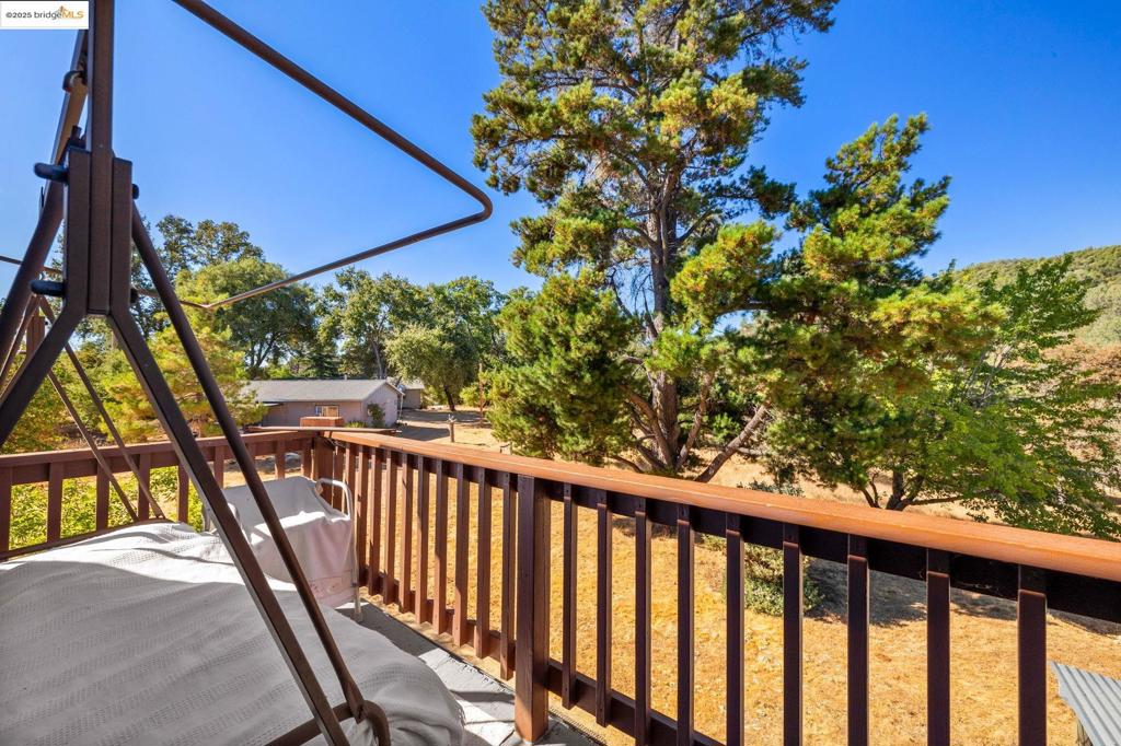 18035 Woodham Carne Rd, Sonora, CA 95370