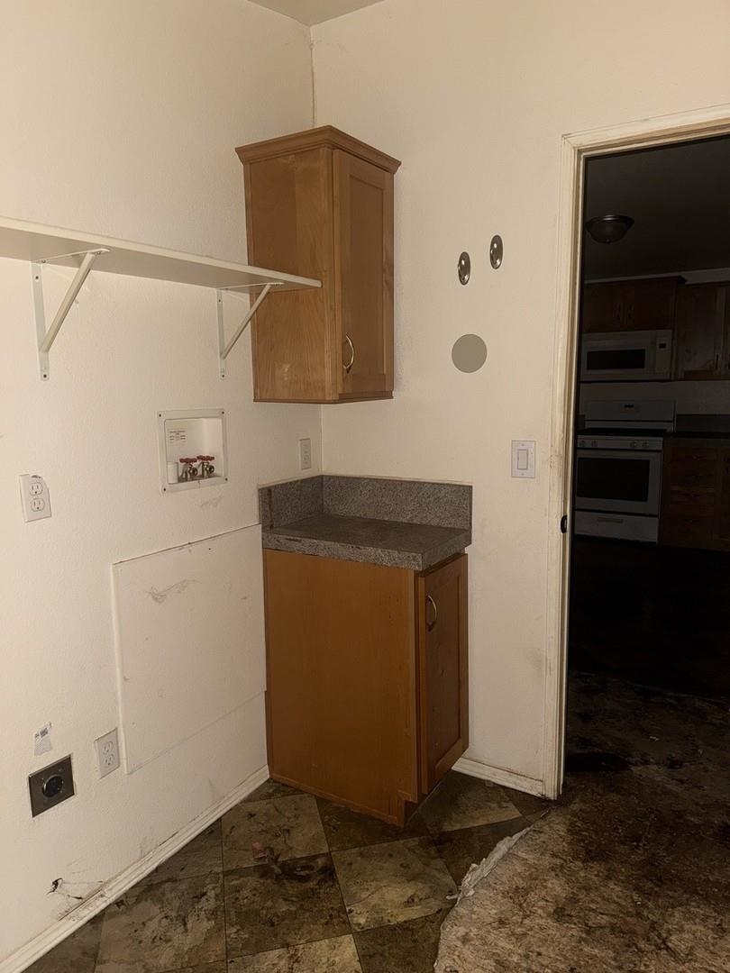 145 Dory LN, Modesto, CA 95356