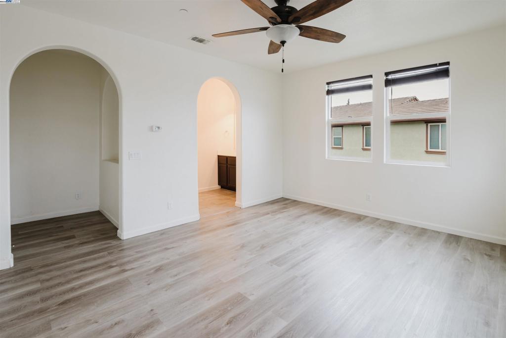 941 Haycastle Ct, Newman, CA 95360