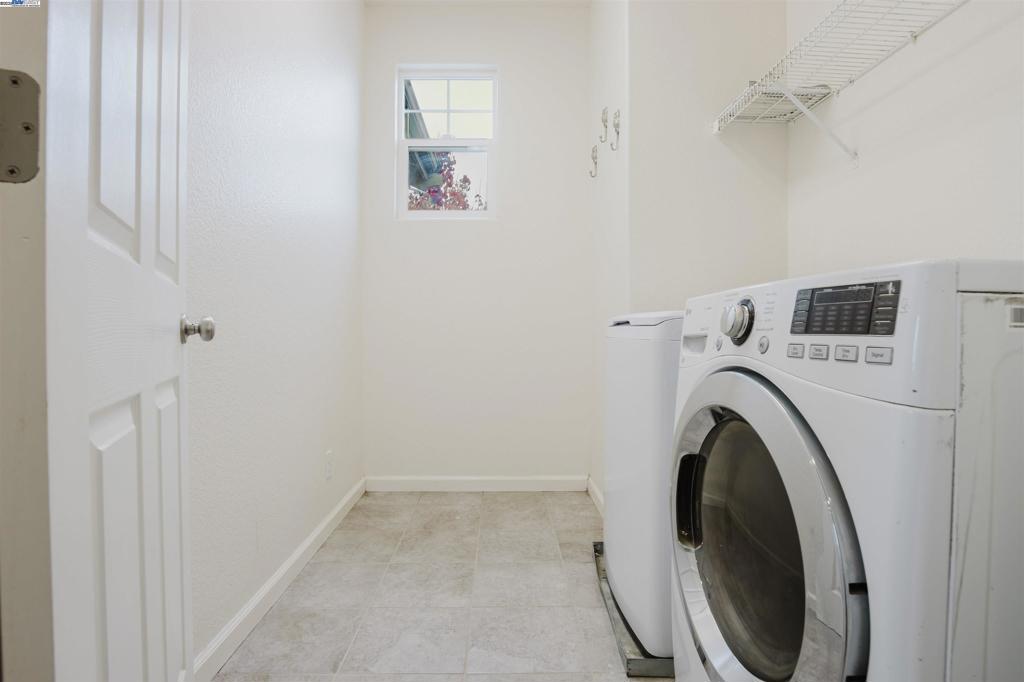 941 Haycastle Ct, Newman, CA 95360