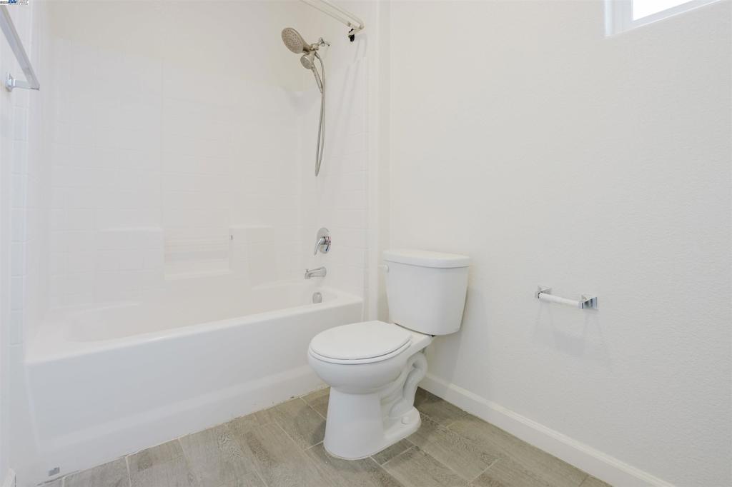 941 Haycastle Ct, Newman, CA 95360