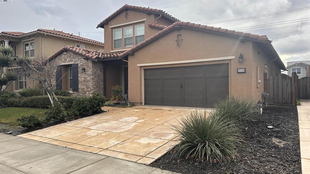 3548 Rapallo Way, Manteca, CA 95337