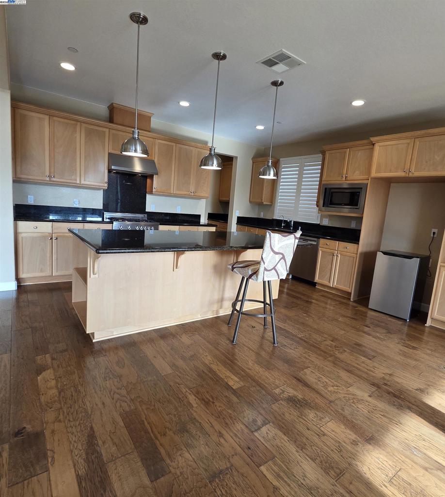 3548 Rapallo Way, Manteca, CA 95337