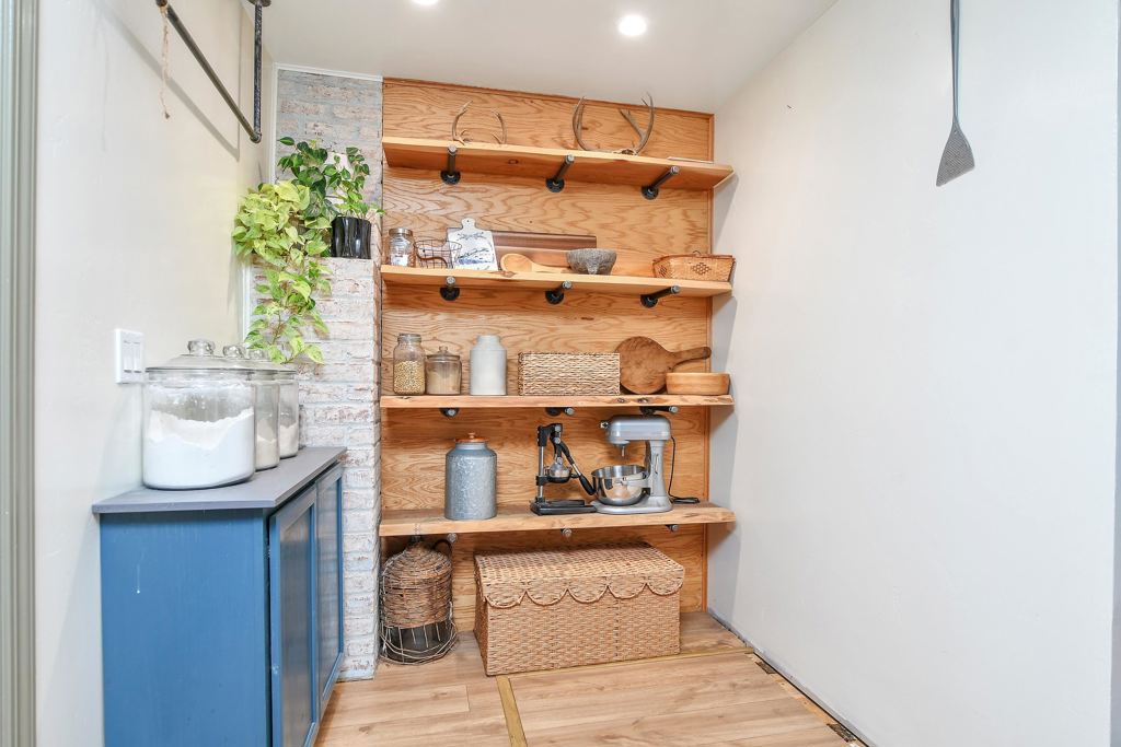 2661 Walnut Blvd, Brentwood (CC), CA 94513