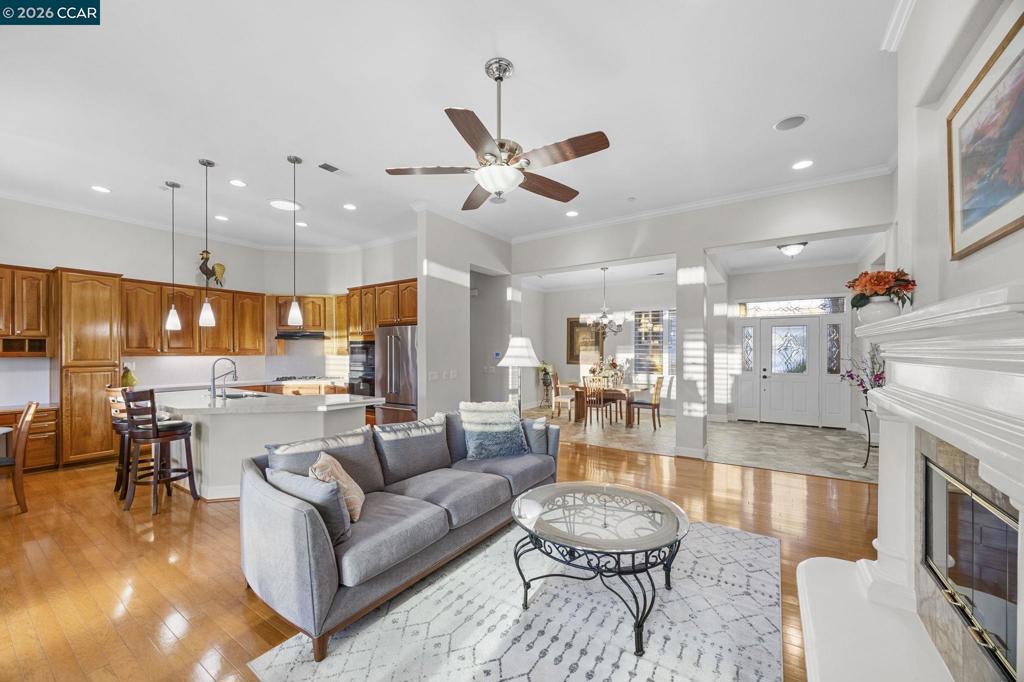 649 649 Baldwin Dr, Brentwood (CC), CA 94513