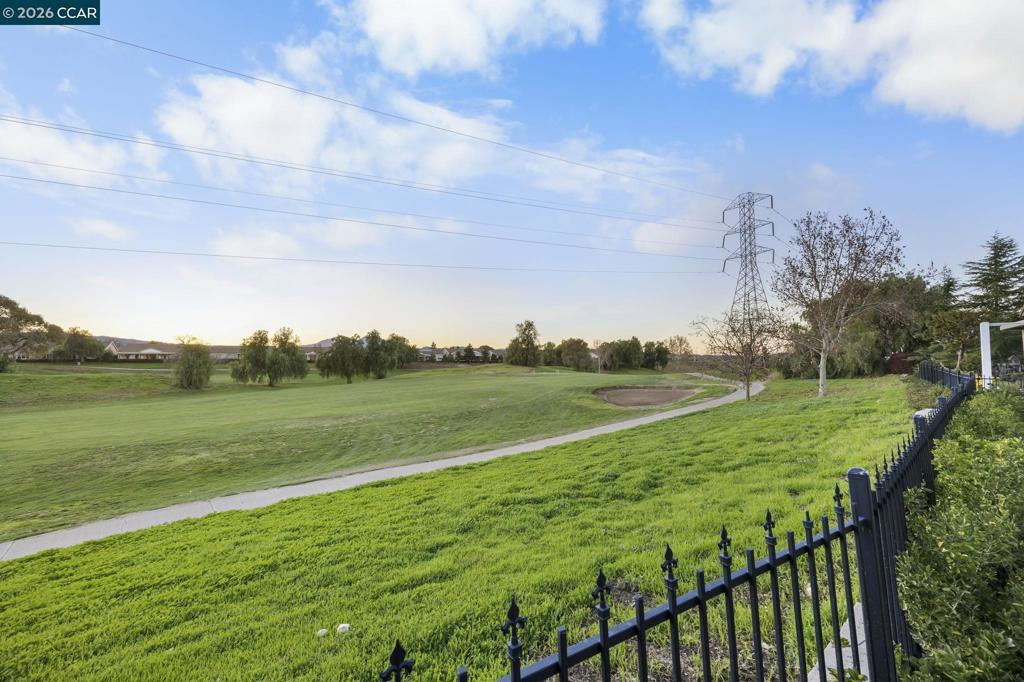 649 649 Baldwin Dr, Brentwood (CC), CA 94513