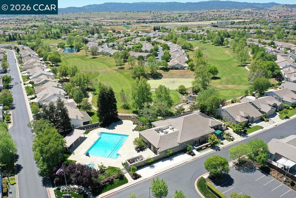 360 360 Winesap Dr, Brentwood (CC), CA 94513