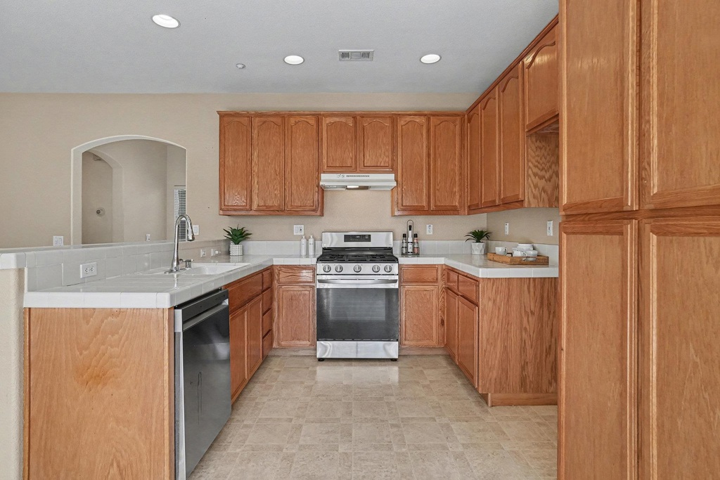 399 399 Earlham Way, Brentwood (CC), CA 94513