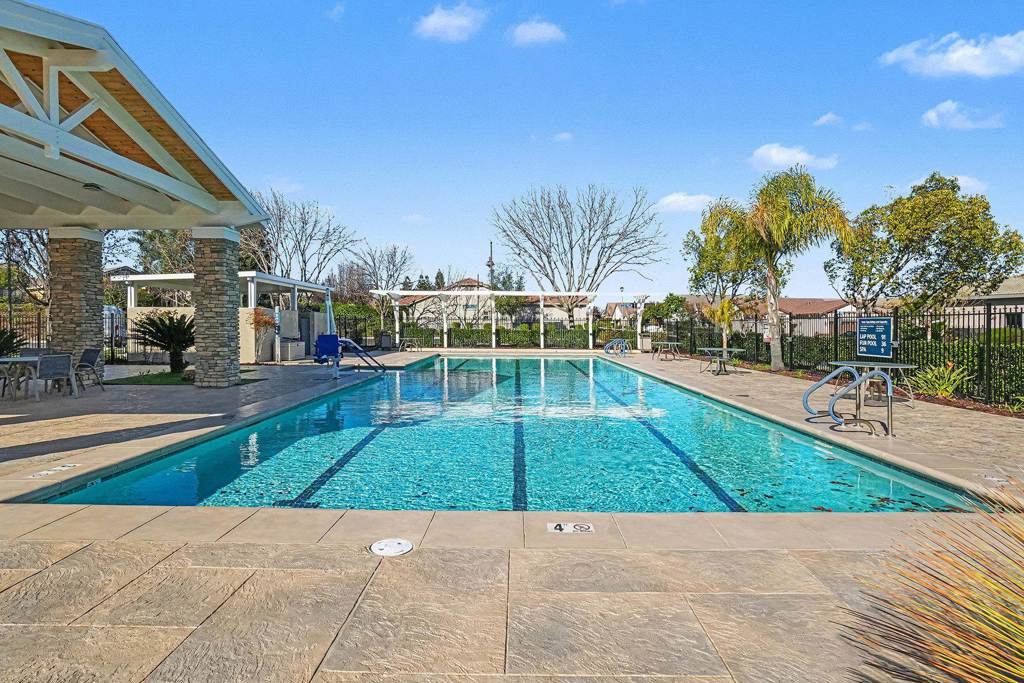 399 399 Earlham Way, Brentwood (CC), CA 94513