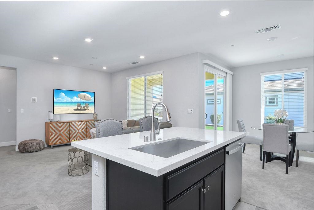 102 102 Coral Street, Brentwood (CC), CA 94513-6614