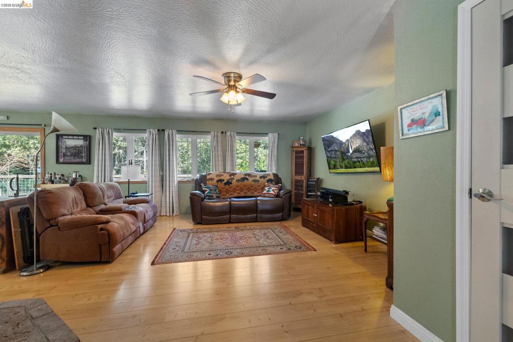 23615 Mount Elizabeth Rd, Twain Harte, CA 95383