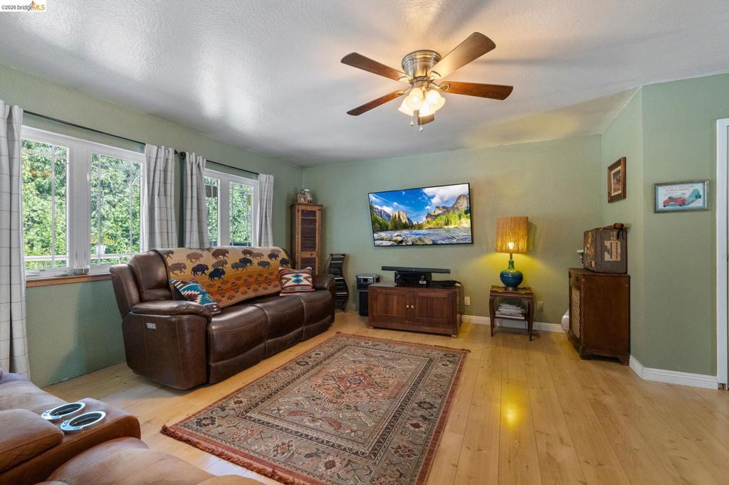 23615 Mount Elizabeth Rd, Twain Harte, CA 95383