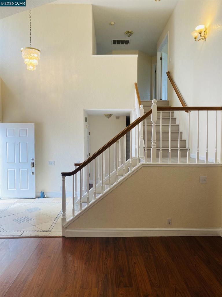 1729 Alum Rock Ct, Modesto, CA 95358