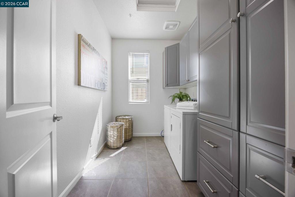 951 951 Dainty Ave, Brentwood (CC), CA 94513-1205