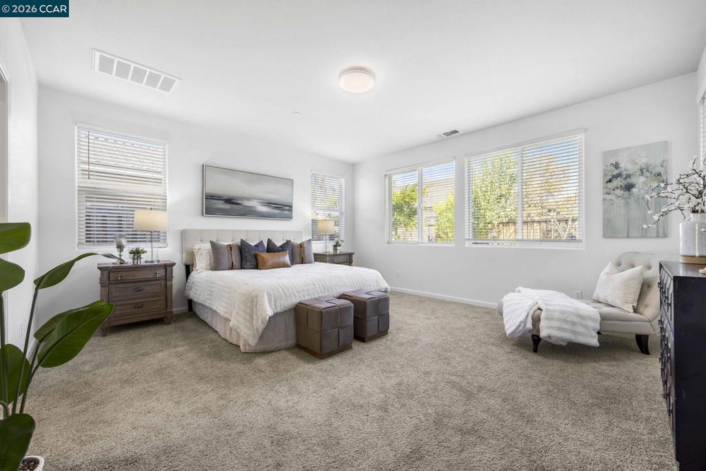 951 951 Dainty Ave, Brentwood (CC), CA 94513-1205