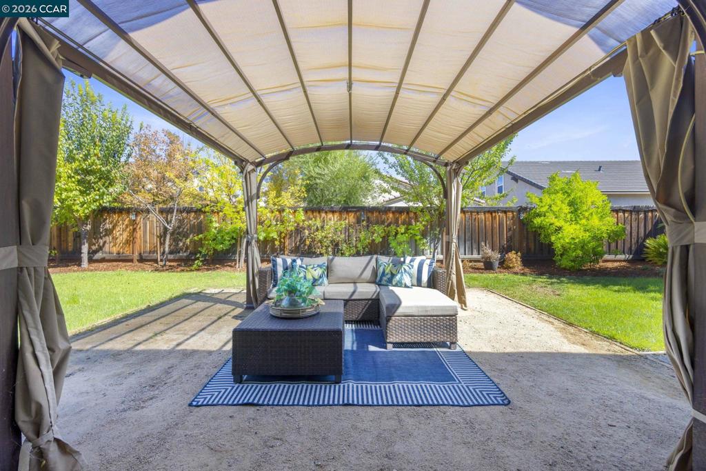 951 951 Dainty Ave, Brentwood (CC), CA 94513-1205