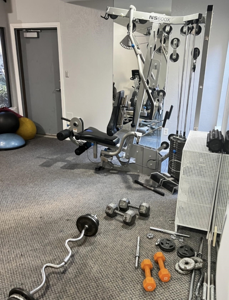 3701 Colonial Dr #36, Modesto, CA 95356