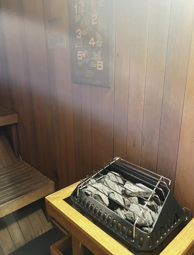 3701 Colonial Dr #36, Modesto, CA 95356