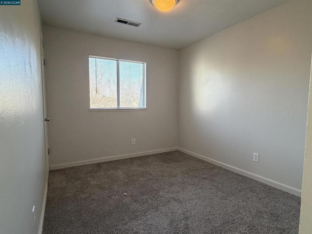 1648 W North Bear Creek Dr, Merced, CA 95348