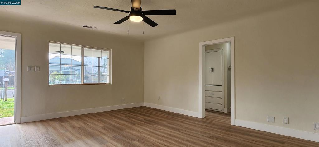 308 308 Vine St, Modesto, CA 95351