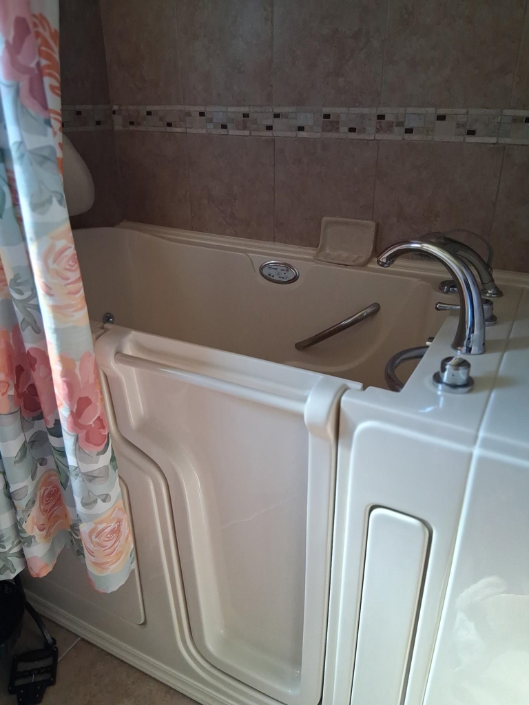 4820 4820 MCNARY COURT, Modesto, CA 95357