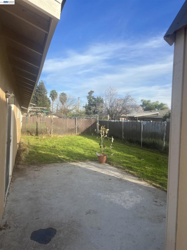 4820 MCNARY COURT, Modesto, CA 95357