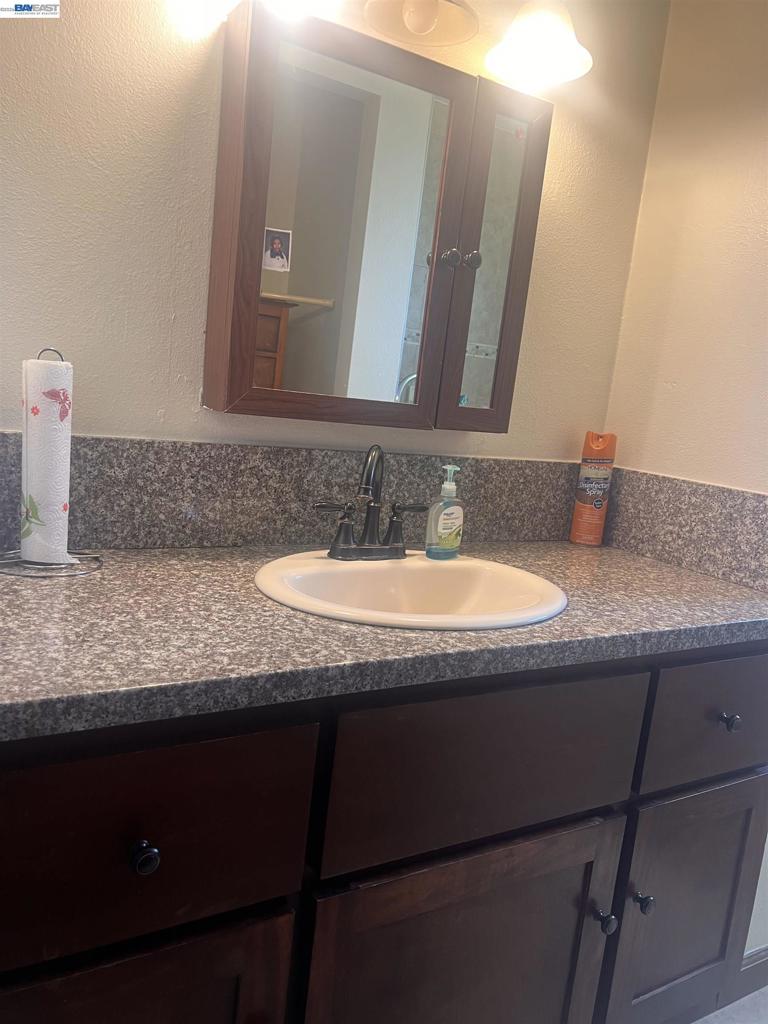 4820 MCNARY COURT, Modesto, CA 95357