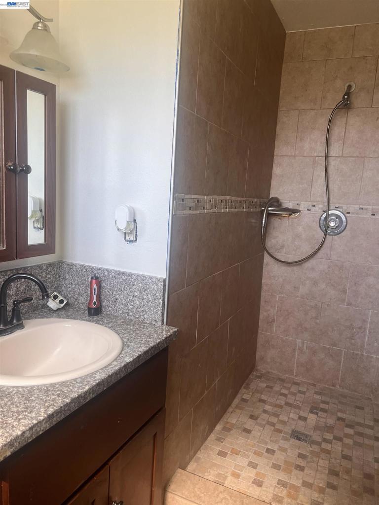 4820 MCNARY COURT, Modesto, CA 95357