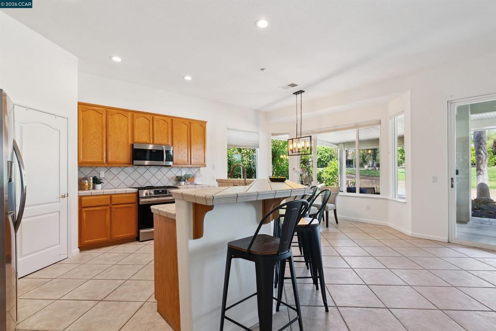 595 595 Pomona Dr, Brentwood (CC), CA 94513