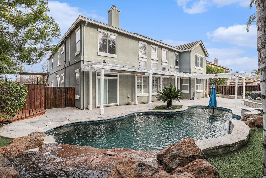 1820 1820 La Fonte Dr, Brentwood (CC), CA 94513